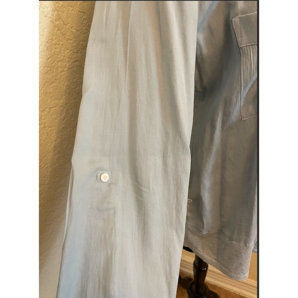 LOFT - Light Blue Mixed Media Button Up Shirt - Sz L - Picture 4 of 9
